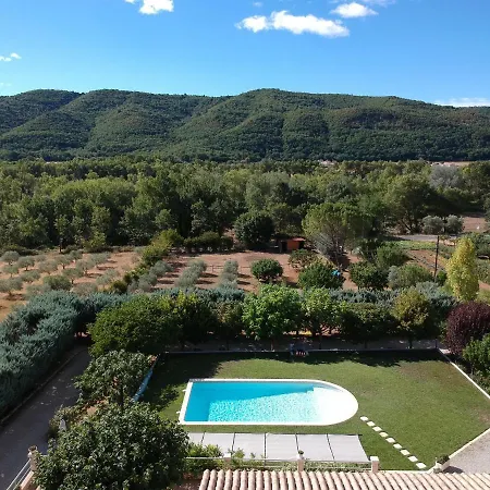 La Bastide Des Roses Couette-café 3*