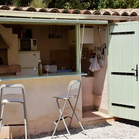 La Bastide Des Roses Saint-Julien-d'Asse