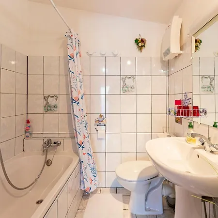 La Bastide Des Roses Bed & Breakfast Saint-Julien-d'Asse