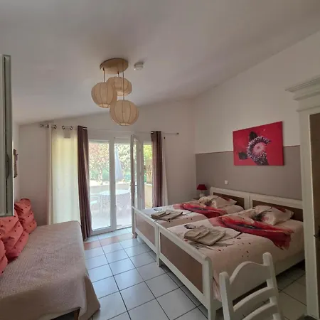 La Bastide Des Roses 3*
