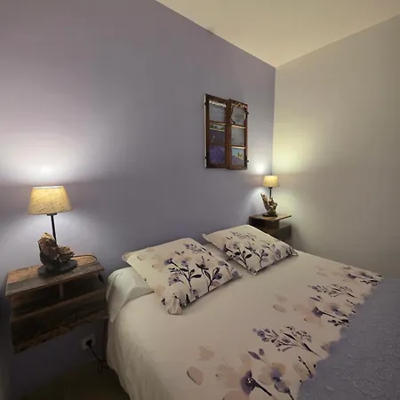 La Bastide Des Roses 3* Saint-Julien-d'Asse