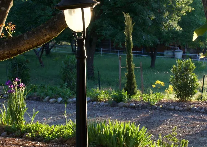 La Bastide Des Roses 3* Saint-Julien-d'Asse