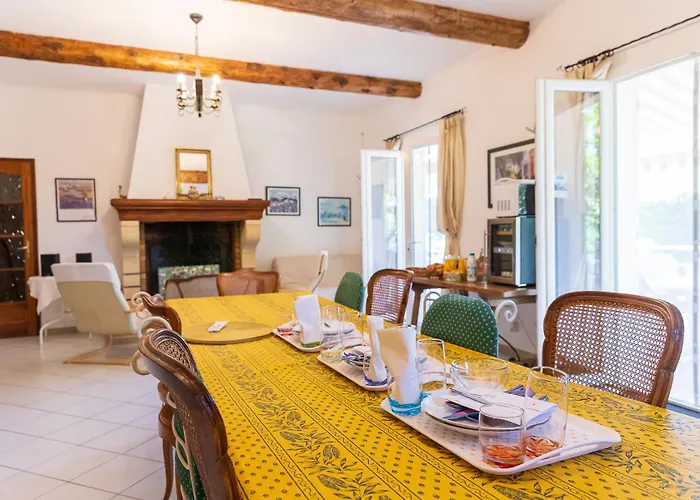 Bed & Breakfast La Bastide Des Roses Saint-Julien-d'Asse