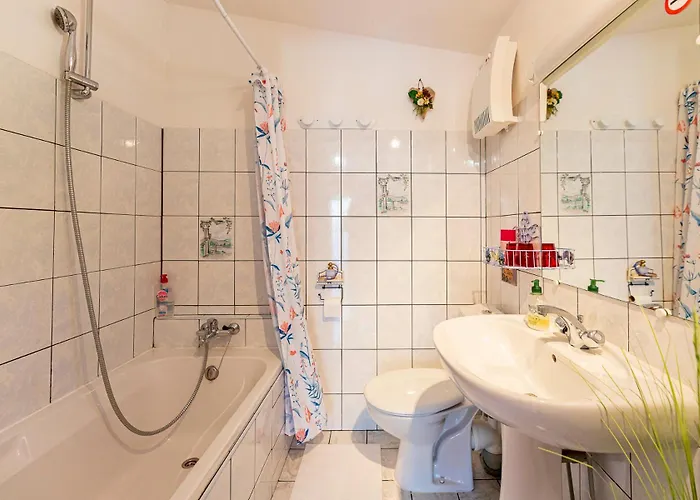 La Bastide Des Roses Bed & Breakfast Saint-Julien-d'Asse